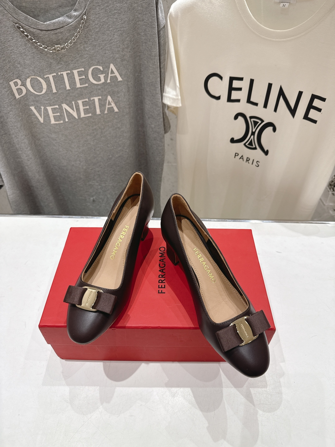 高版本出厂  FERRAGAMO/菲拉格慕F065  26ss官方新款真皮蝴蝶结系列高跟鞋单鞋菲拉格慕今