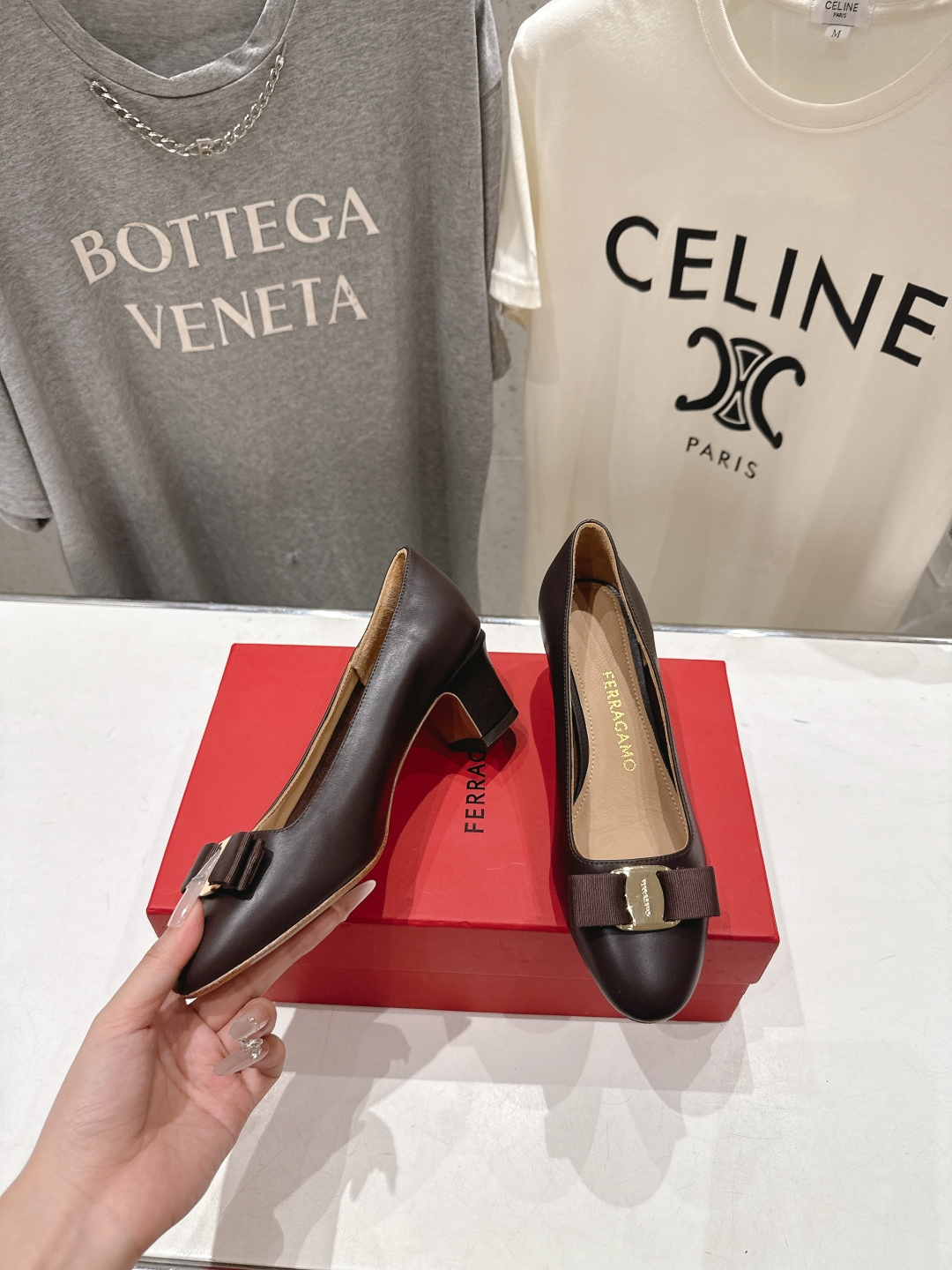 高版本出厂  FERRAGAMO/菲拉格慕F065  26ss官方新款真皮蝴蝶结系列高跟鞋单鞋菲拉格慕今