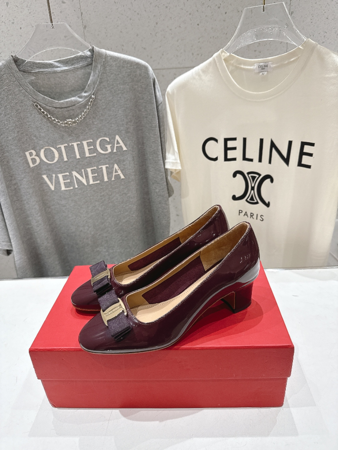 高版本出厂  FERRAGAMO/菲拉格慕F065  26ss官方新款真皮蝴蝶结系列高跟鞋单鞋菲拉格慕今