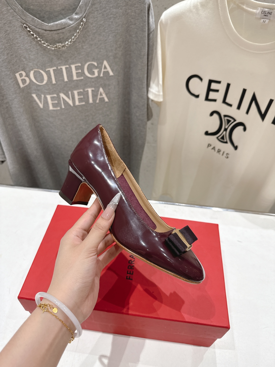 高版本出厂  FERRAGAMO/菲拉格慕F065  26ss官方新款真皮蝴蝶结系列高跟鞋单鞋菲拉格慕今