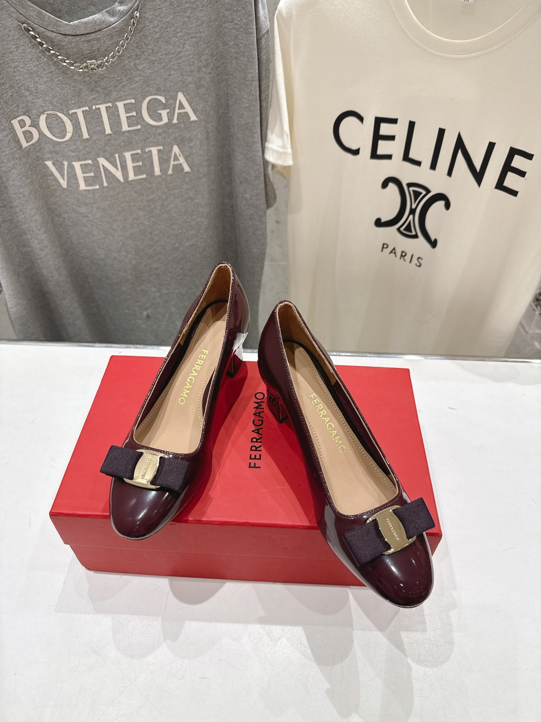 高版本出厂  FERRAGAMO/菲拉格慕F065  26ss官方新款真皮蝴蝶结系列高跟鞋单鞋菲拉格慕今