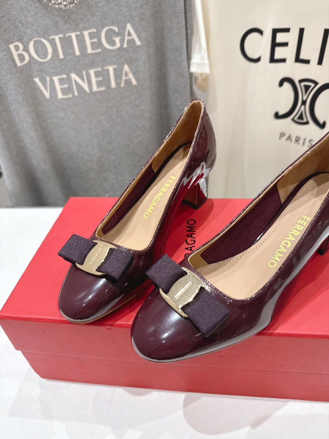 高版本出厂  FERRAGAMO/菲拉格慕F065  26ss官方新款真皮蝴蝶结系列高跟鞋单鞋菲拉格慕今