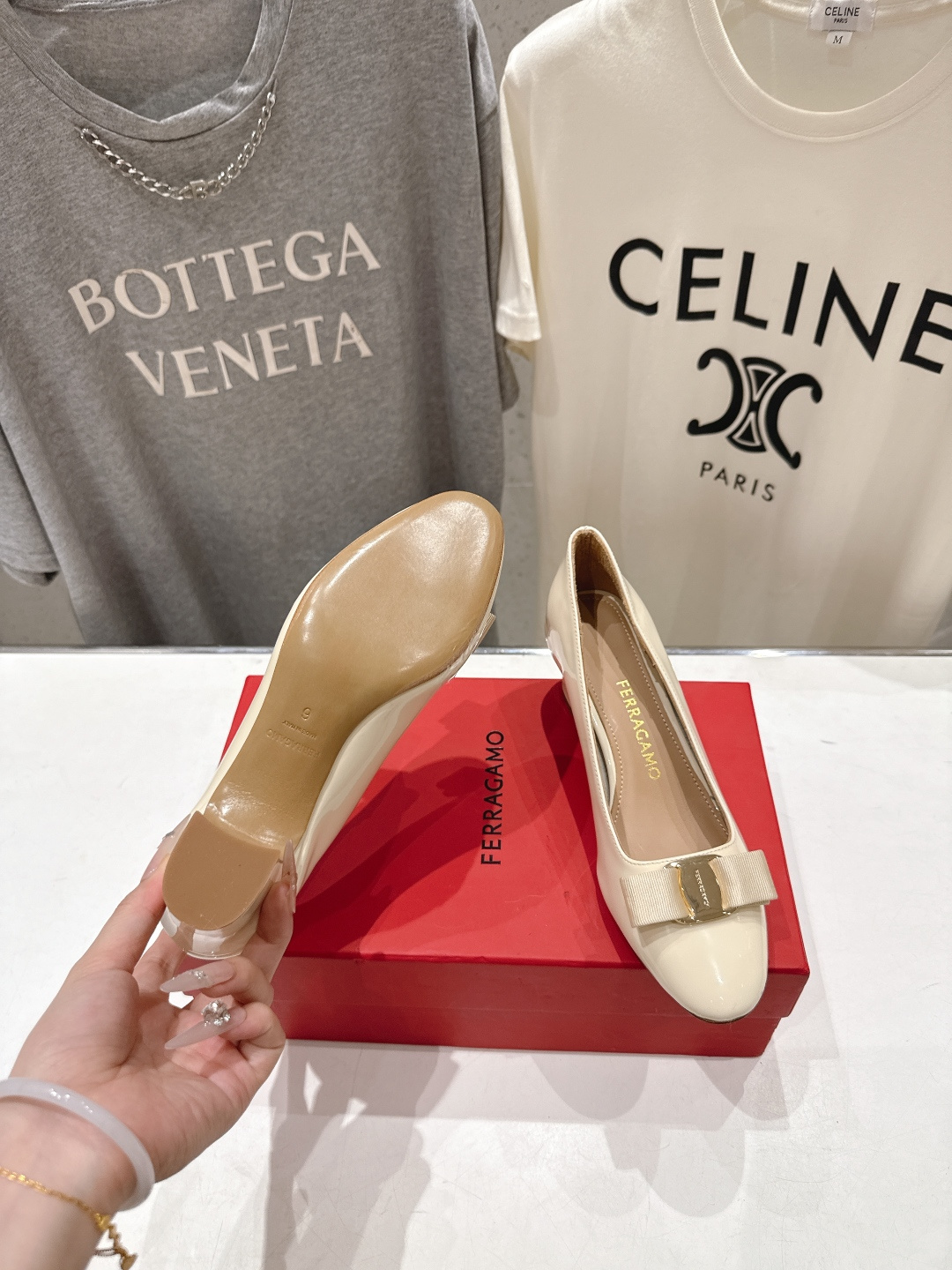 高版本出厂  FERRAGAMO/菲拉格慕F065  26ss官方新款真皮蝴蝶结系列高跟鞋单鞋菲拉格慕今