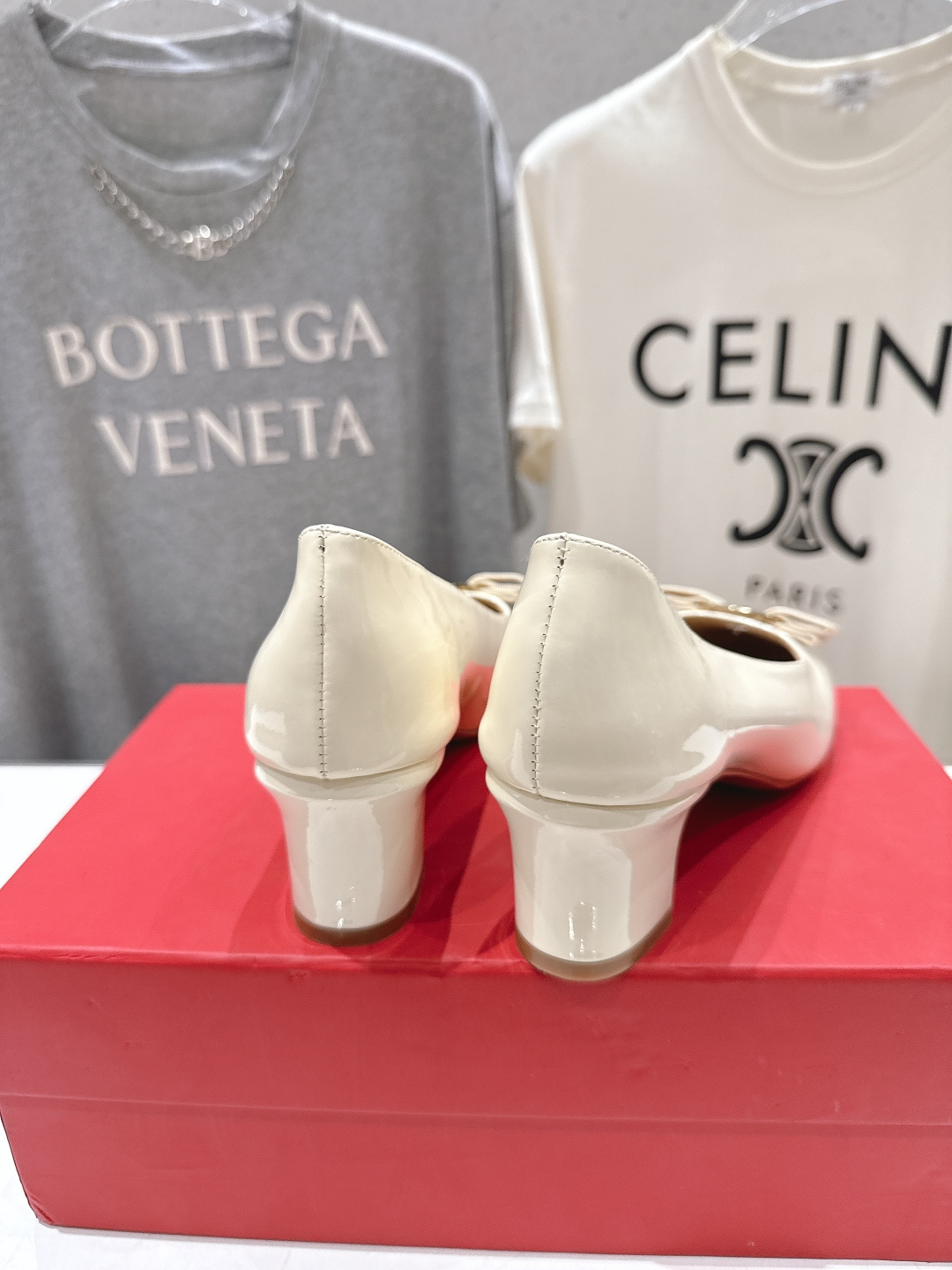 高版本出厂  FERRAGAMO/菲拉格慕F065  26ss官方新款真皮蝴蝶结系列高跟鞋单鞋菲拉格慕今
