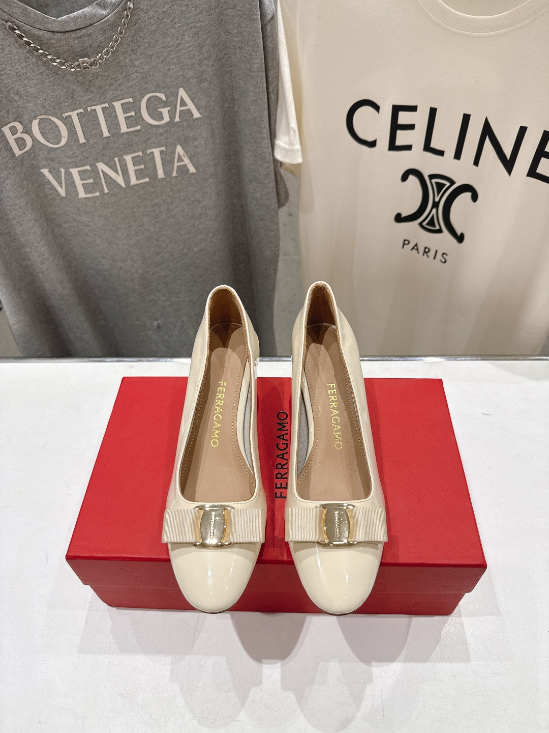 高版本出厂  FERRAGAMO/菲拉格慕F065  26ss官方新款真皮蝴蝶结系列高跟鞋单鞋菲拉格慕今