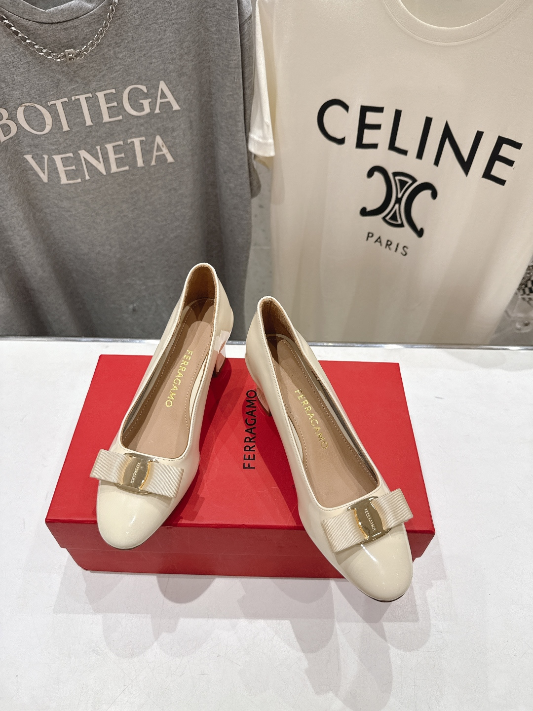 高版本出厂  FERRAGAMO/菲拉格慕F065  26ss官方新款真皮蝴蝶结系列高跟鞋单鞋菲拉格慕今