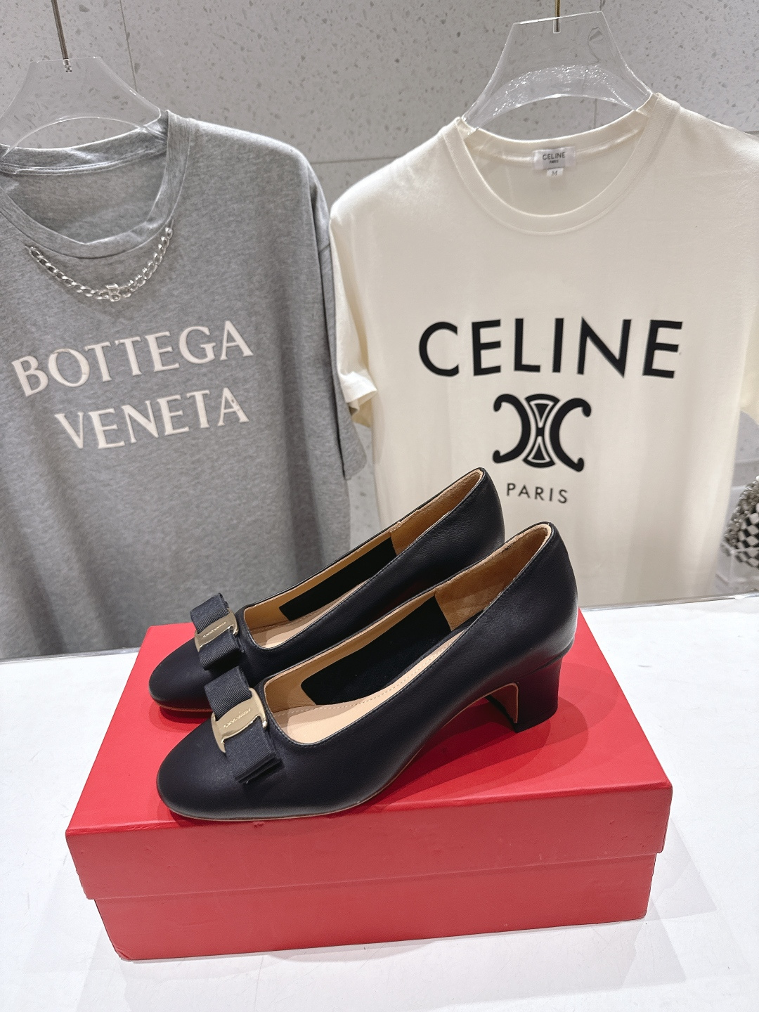 高版本出厂  FERRAGAMO/菲拉格慕F065  26ss官方新款真皮蝴蝶结系列高跟鞋单鞋菲拉格慕今