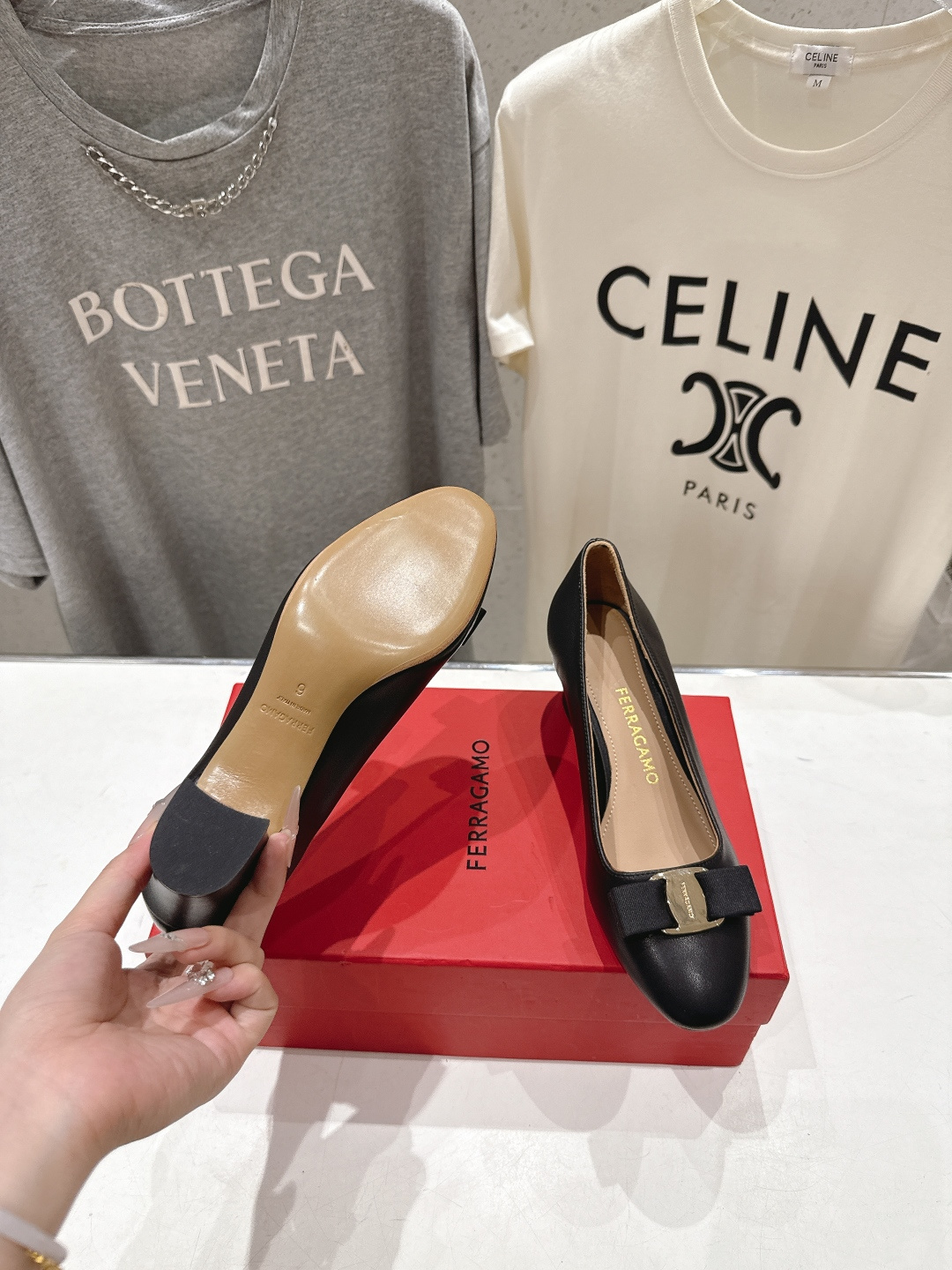 高版本出厂  FERRAGAMO/菲拉格慕F065  26ss官方新款真皮蝴蝶结系列高跟鞋单鞋菲拉格慕今
