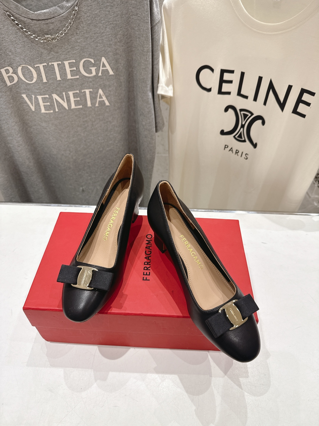 高版本出厂  FERRAGAMO/菲拉格慕F065  26ss官方新款真皮蝴蝶结系列高跟鞋单鞋菲拉格慕今