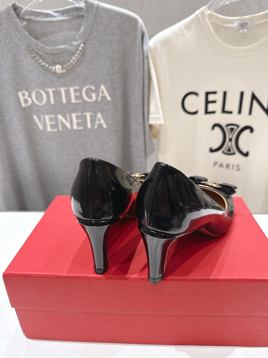 高版本出厂  FERRAGAMO/菲拉格慕F065  26ss官方新款真皮蝴蝶结系列高跟鞋单鞋菲拉格慕今