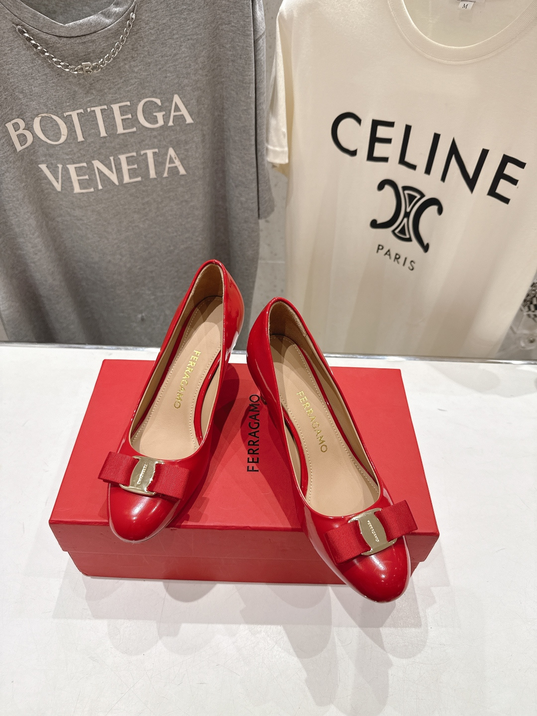 高版本出厂  FERRAGAMO/菲拉格慕F065  26ss官方新款真皮蝴蝶结系列高跟鞋单鞋菲拉格慕今