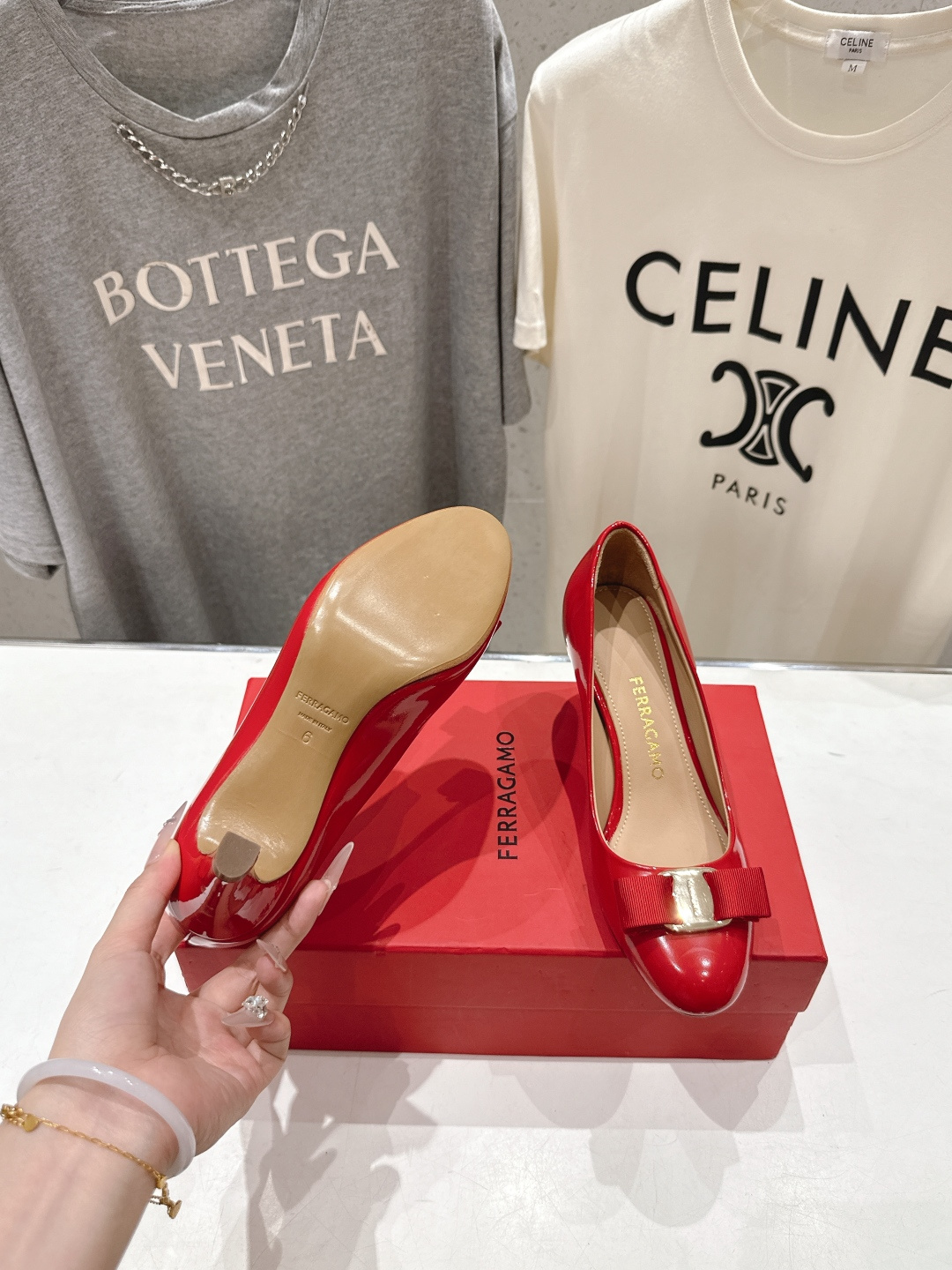 高版本出厂  FERRAGAMO/菲拉格慕F065  26ss官方新款真皮蝴蝶结系列高跟鞋单鞋菲拉格慕今
