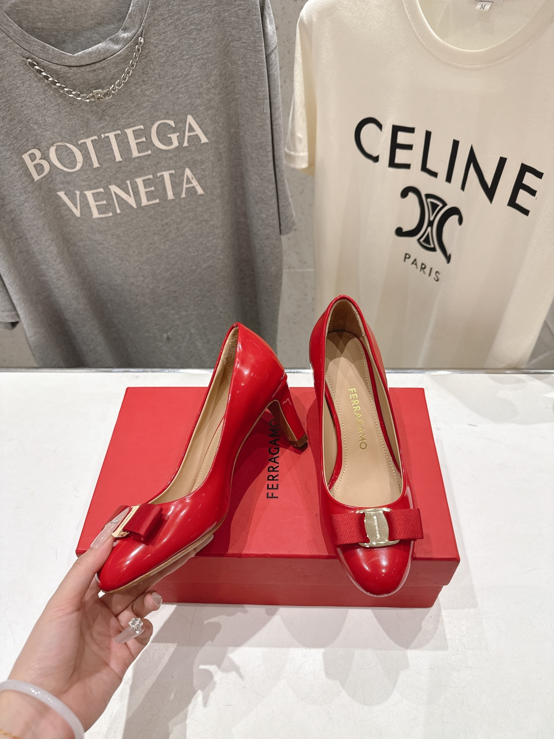 高版本出厂  FERRAGAMO/菲拉格慕F065  26ss官方新款真皮蝴蝶结系列高跟鞋单鞋菲拉格慕今