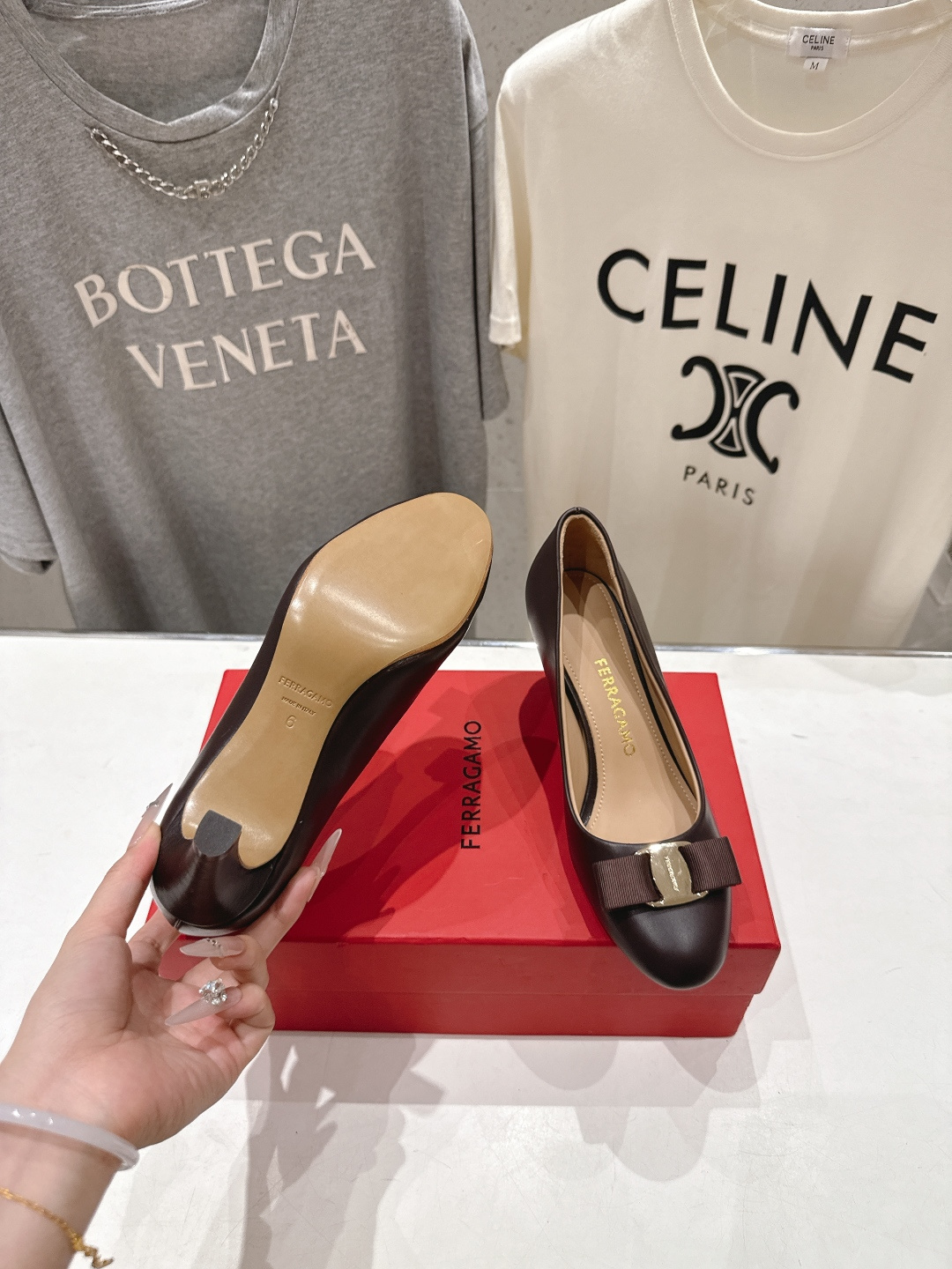 高版本出厂  FERRAGAMO/菲拉格慕F065  26ss官方新款真皮蝴蝶结系列高跟鞋单鞋菲拉格慕今