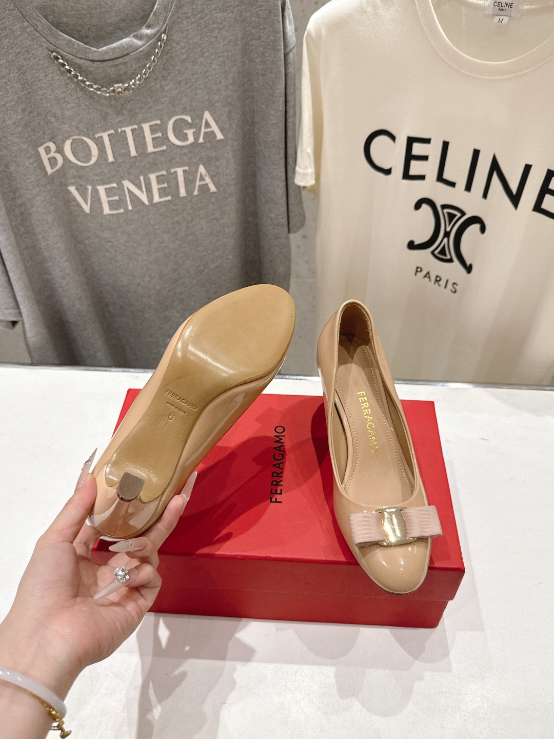 高版本出厂  FERRAGAMO/菲拉格慕F065  26ss官方新款真皮蝴蝶结系列高跟鞋单鞋菲拉格慕今