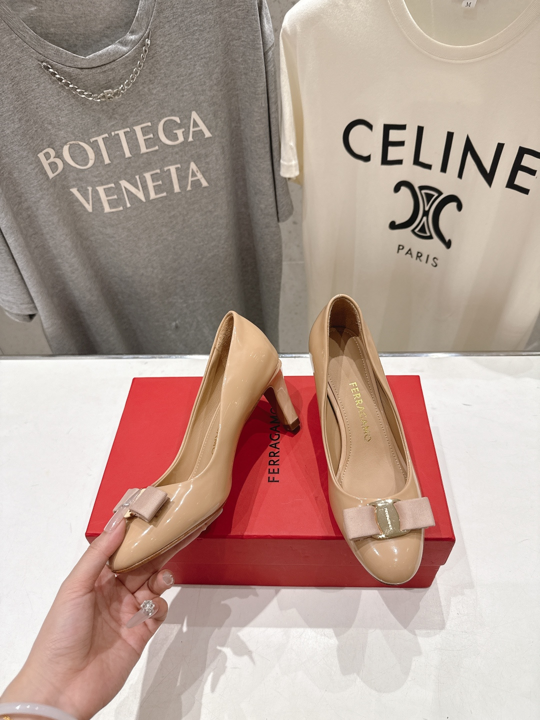 高版本出厂  FERRAGAMO/菲拉格慕F065  26ss官方新款真皮蝴蝶结系列高跟鞋单鞋菲拉格慕今