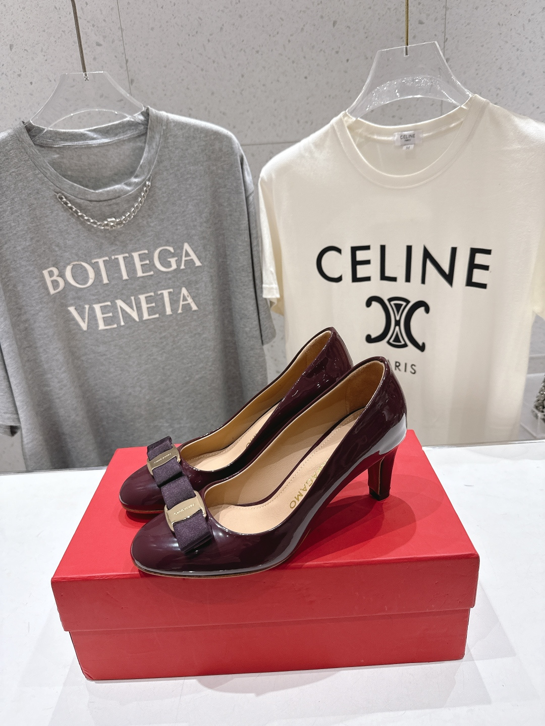 高版本出厂  FERRAGAMO/菲拉格慕F065  26ss官方新款真皮蝴蝶结系列高跟鞋单鞋菲拉格慕今