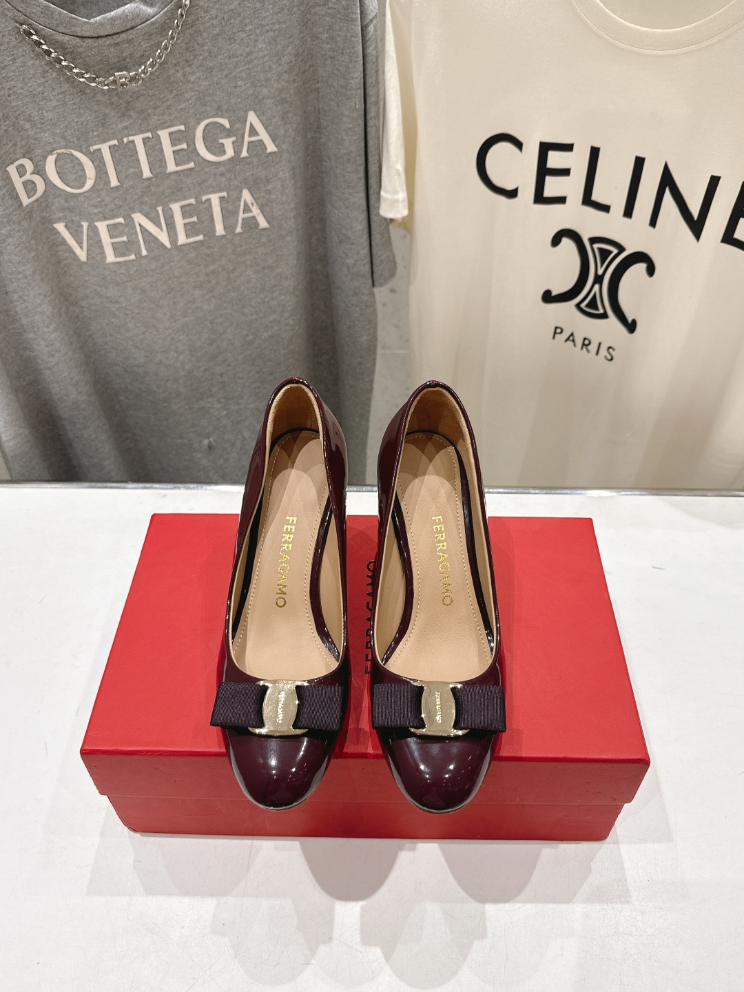 高版本出厂  FERRAGAMO/菲拉格慕F065  26ss官方新款真皮蝴蝶结系列高跟鞋单鞋菲拉格慕今
