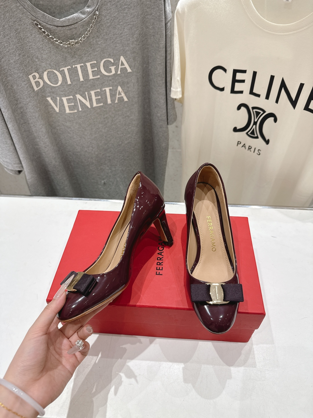 高版本出厂  FERRAGAMO/菲拉格慕F065  26ss官方新款真皮蝴蝶结系列高跟鞋单鞋菲拉格慕今