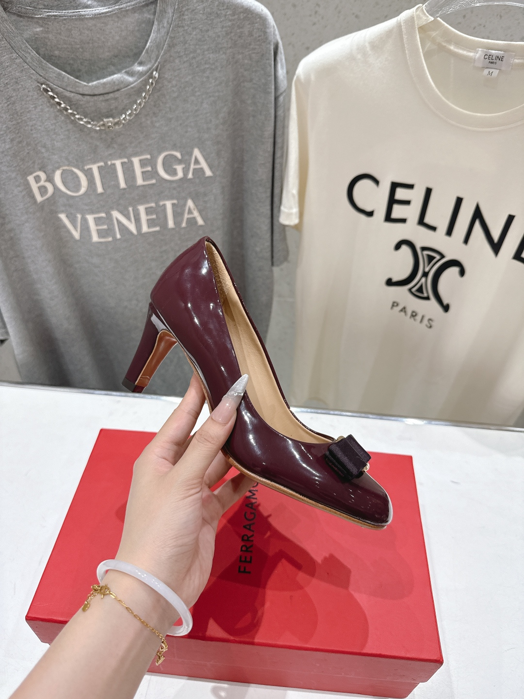 高版本出厂  FERRAGAMO/菲拉格慕F065  26ss官方新款真皮蝴蝶结系列高跟鞋单鞋菲拉格慕今