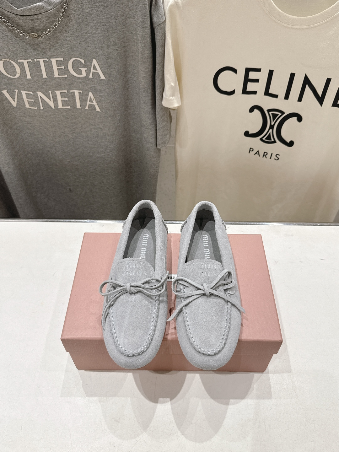 高版本出厂 MiuMiu/缪缪F027 2026ss春夏走秀新款·系带平底乐福鞋驾车鞋这款永不过时的系带