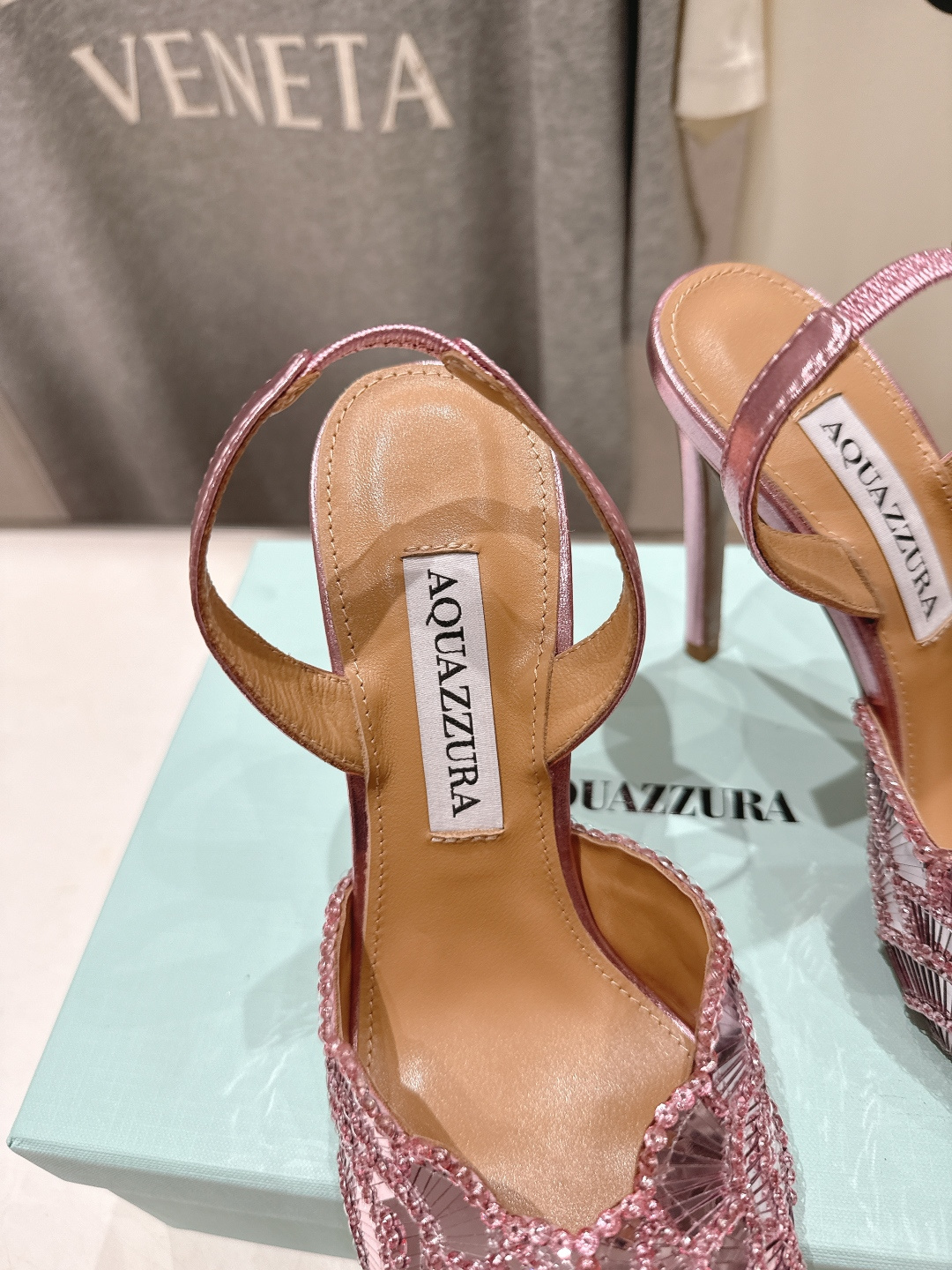 高版本出厂 「ᴀqᴜᴀᴢᴢᴜʀᴀ」AQUAZZURA/菠萝F072 2026ss夏季新款高跟鱼嘴凉鞋__