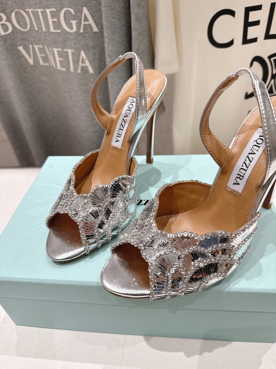 高版本出厂 「ᴀqᴜᴀᴢᴢᴜʀᴀ」AQUAZZURA/菠萝F072 2026ss夏季新款高跟鱼嘴凉鞋__