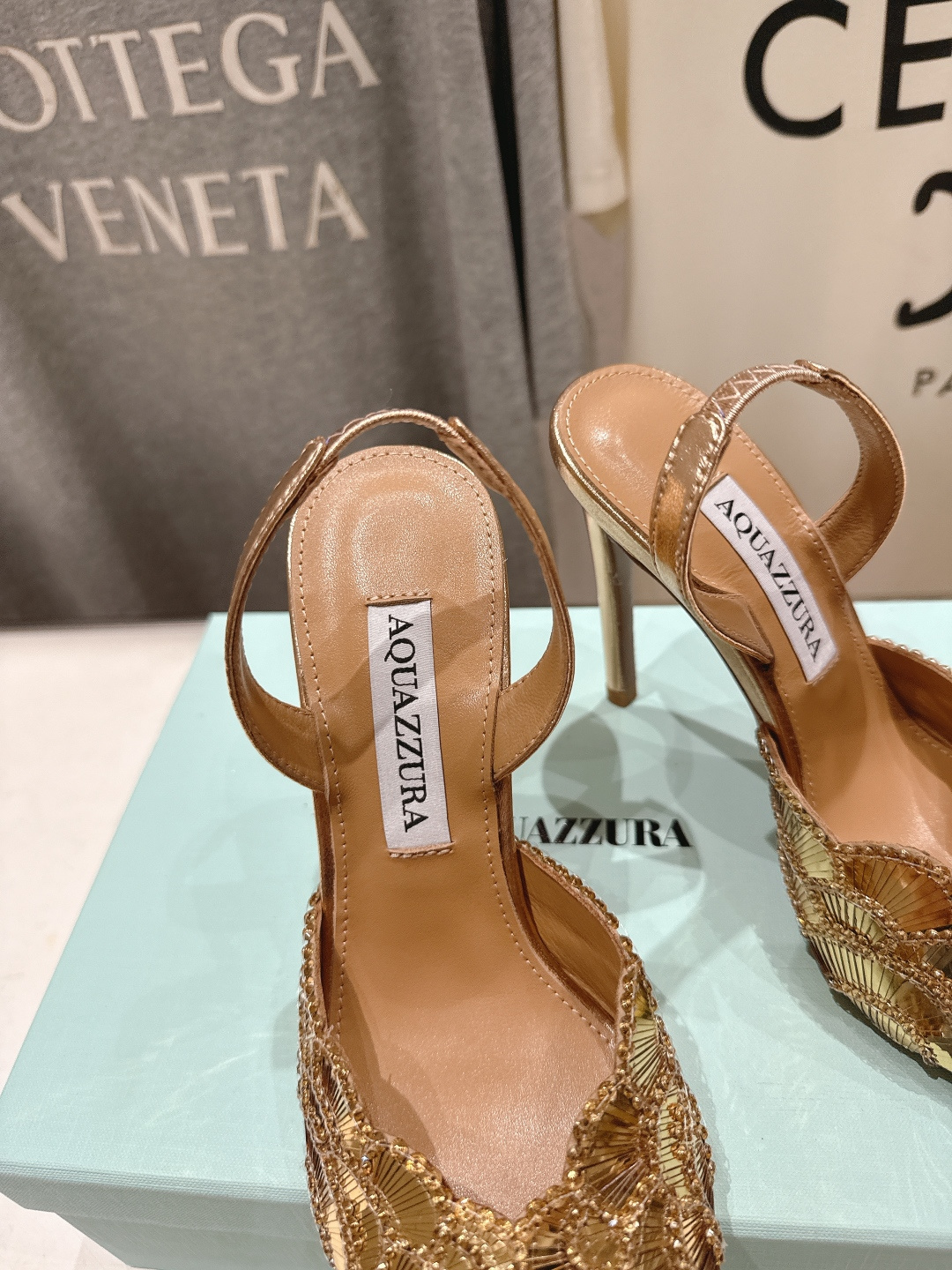 高版本出厂 「ᴀqᴜᴀᴢᴢᴜʀᴀ」AQUAZZURA/菠萝F072 2026ss夏季新款高跟鱼嘴凉鞋__