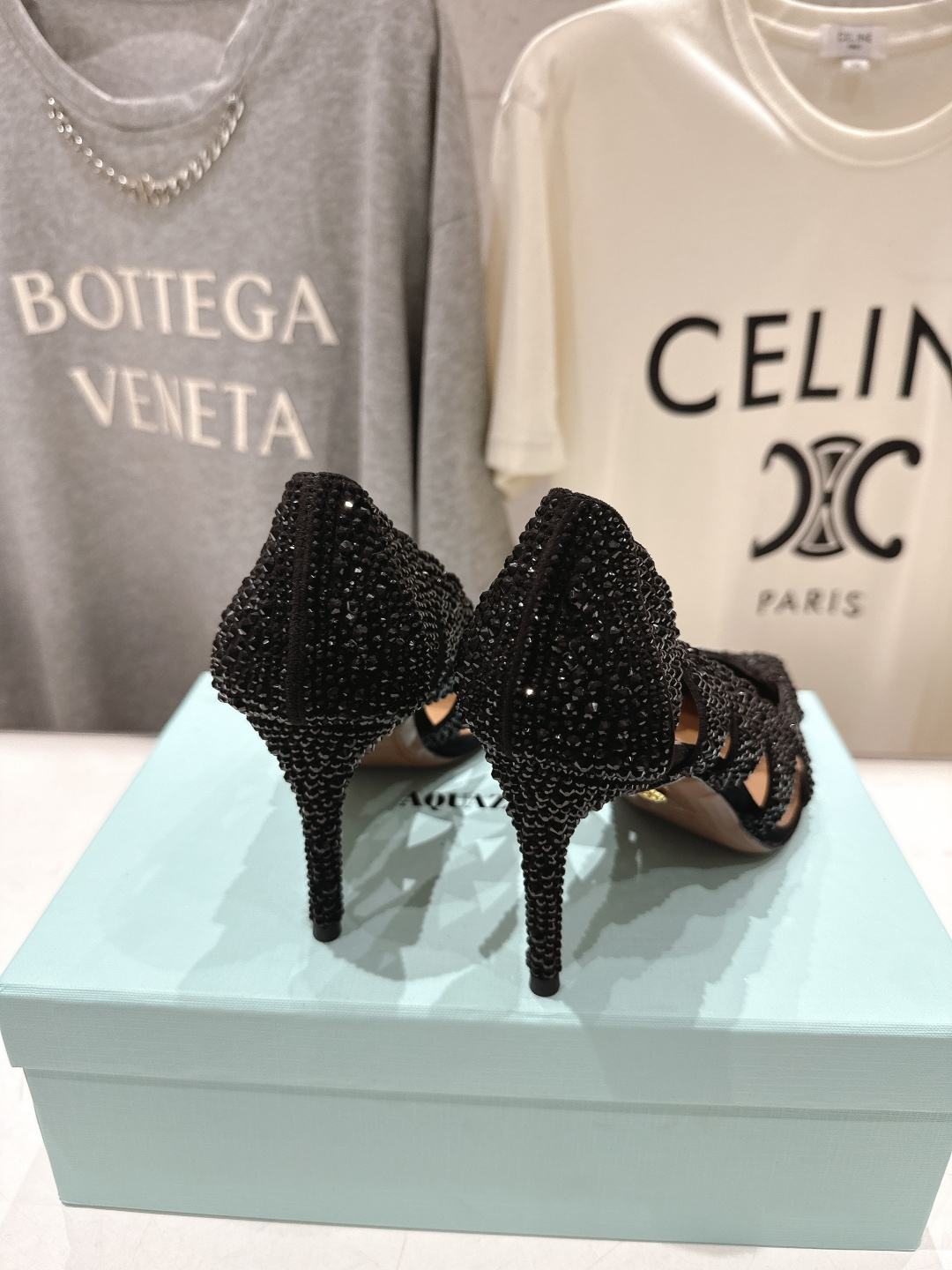 高版本出厂 「ᴀqᴜᴀᴢᴢᴜʀᴀ」AQUAZZURA/菠萝F072 2026ss新款尖头水钻镂空高跟鞋凉