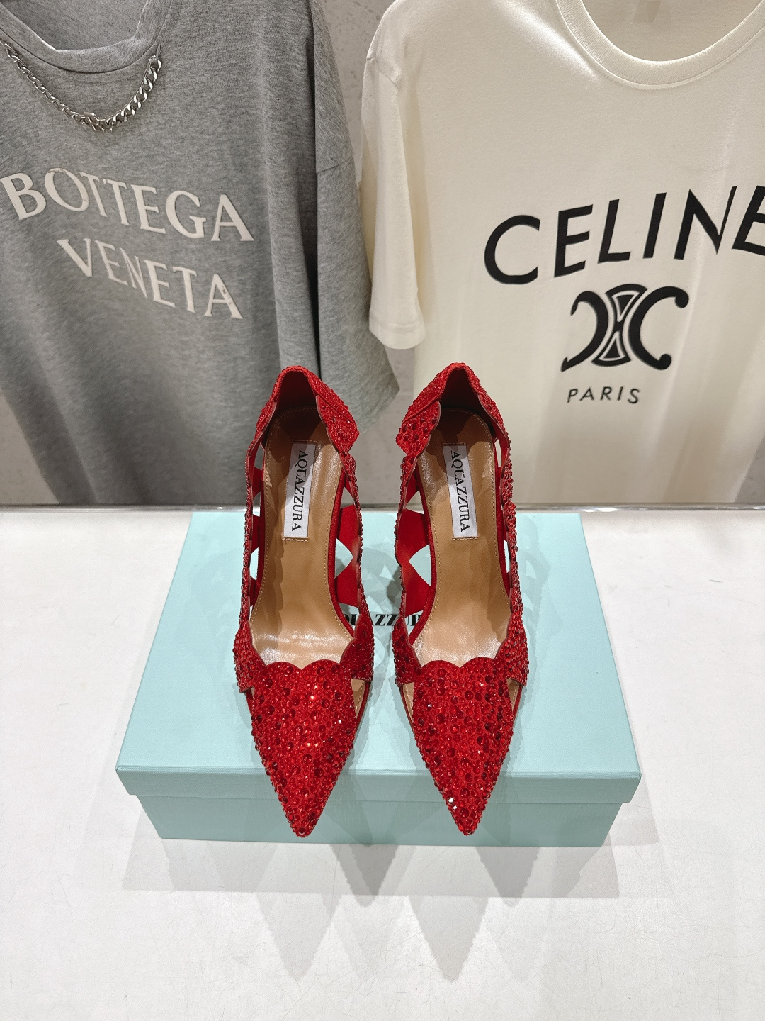 高版本出厂 「ᴀqᴜᴀᴢᴢᴜʀᴀ」AQUAZZURA/菠萝F072 2026ss新款尖头水钻镂空高跟鞋凉