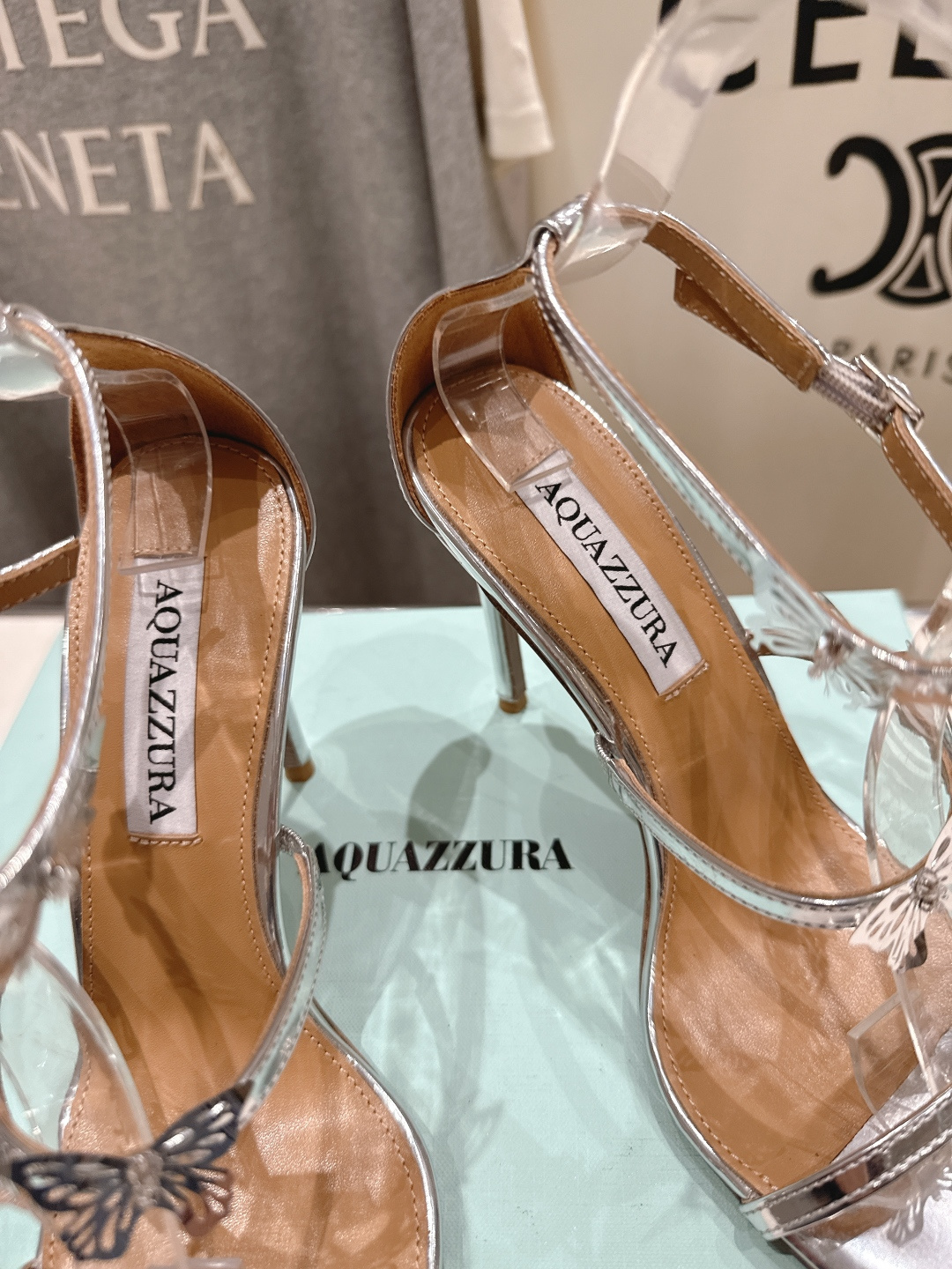 高版本出厂 「ᴀqᴜᴀᴢᴢᴜʀᴀ」AQUAZZURA/菠萝F072 2026ss夏季新款高跟蝴蝶水钻凉鞋