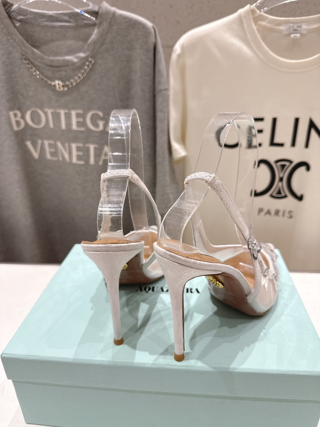 高版本出厂 「ᴀqᴜᴀᴢᴢᴜʀᴀ」AQUAZZURA/菠萝F072 2026ss夏季新款高跟尖头蝴蝶水钻