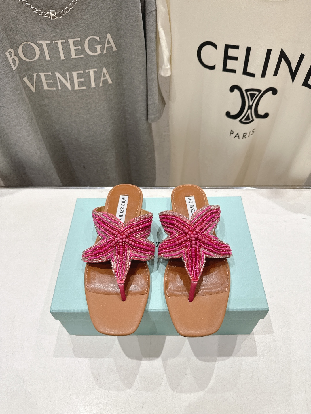 高版本出厂 「ᴀqᴜᴀᴢᴢᴜʀᴀ」AQUAZZURA/菠萝F072 2026ss夏季新款海心串珠水钻夹脚
