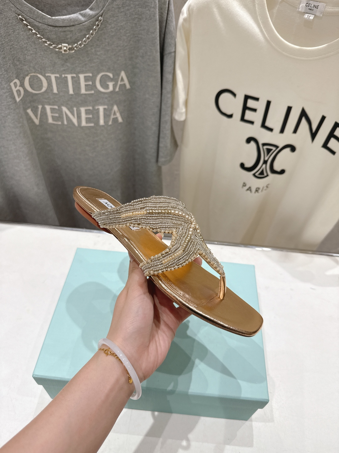 高版本出厂 「ᴀqᴜᴀᴢᴢᴜʀᴀ」AQUAZZURA/菠萝F072 2026ss夏季新款海心串珠水钻夹脚
