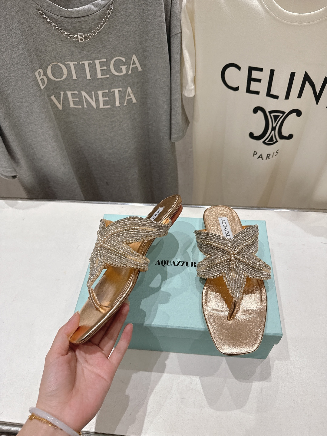 高版本出厂 「ᴀqᴜᴀᴢᴢᴜʀᴀ」AQUAZZURA/菠萝F072 2026ss夏季新款海心串珠水钻夹脚