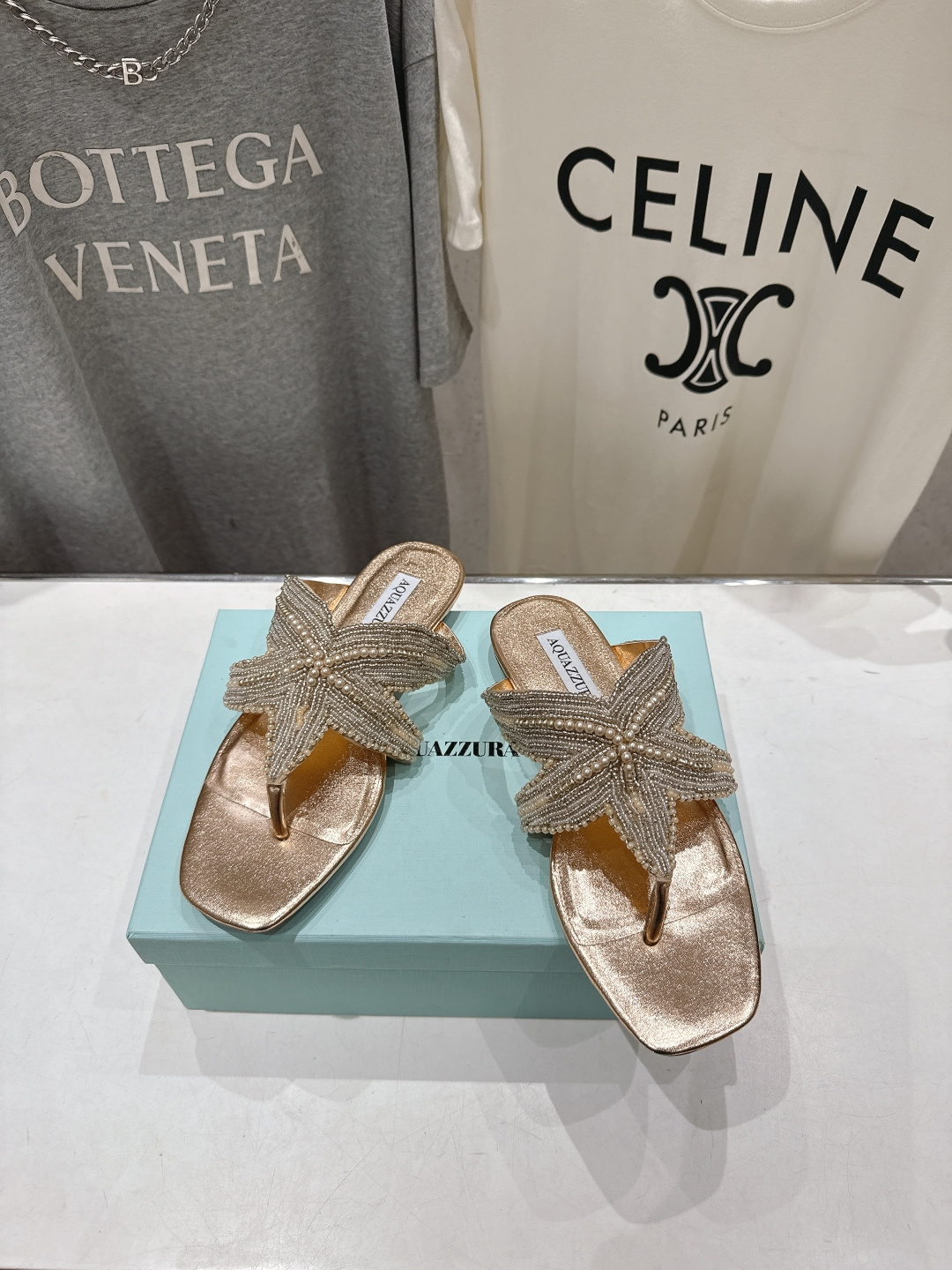 高版本出厂 「ᴀqᴜᴀᴢᴢᴜʀᴀ」AQUAZZURA/菠萝F072 2026ss夏季新款海心串珠水钻夹脚