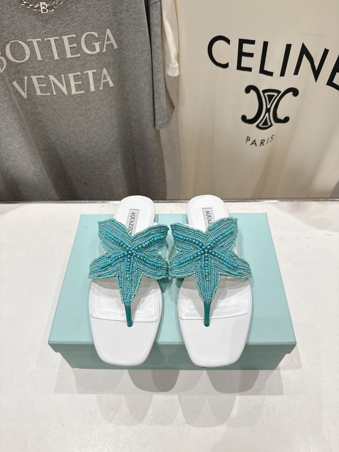 高版本出厂 「ᴀqᴜᴀᴢᴢᴜʀᴀ」AQUAZZURA/菠萝F072 2026ss夏季新款海心串珠水钻夹脚