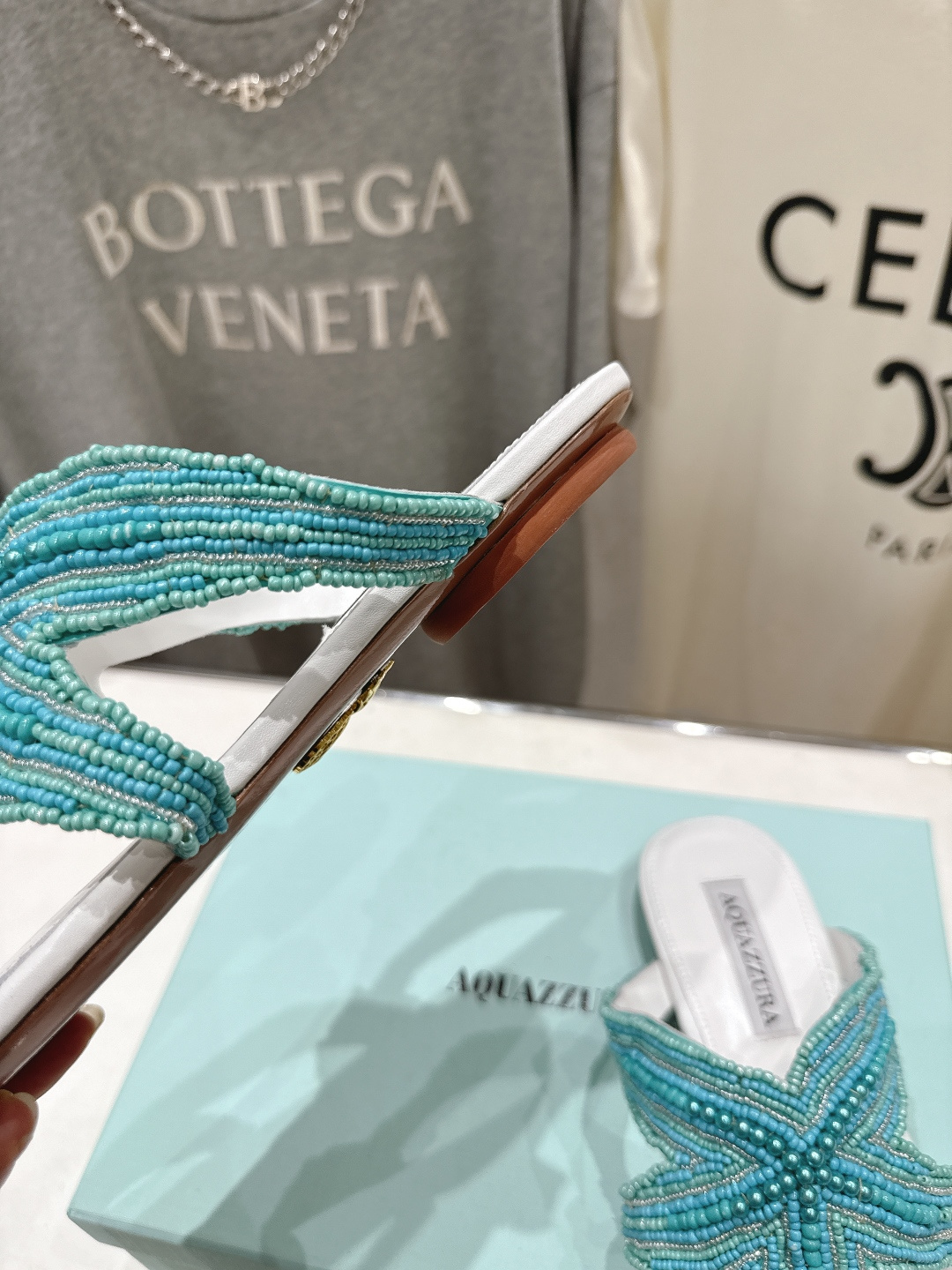 高版本出厂 「ᴀqᴜᴀᴢᴢᴜʀᴀ」AQUAZZURA/菠萝F072 2026ss夏季新款海心串珠水钻夹脚
