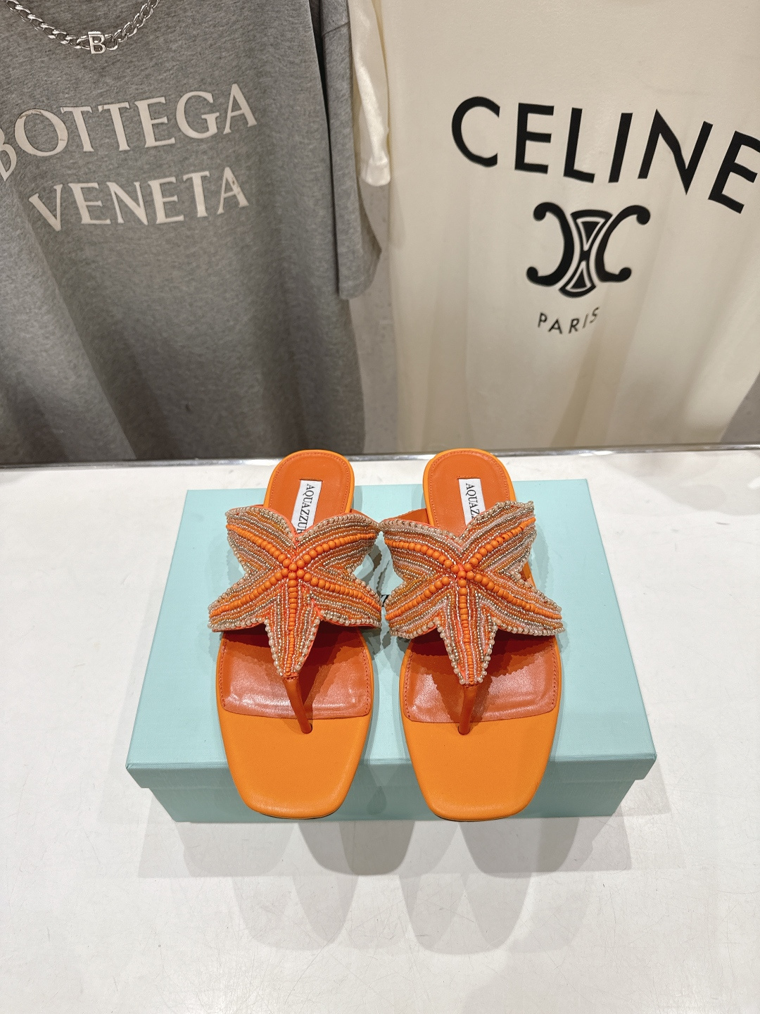 高版本出厂 「ᴀqᴜᴀᴢᴢᴜʀᴀ」AQUAZZURA/菠萝F072 2026ss夏季新款海心串珠水钻夹脚