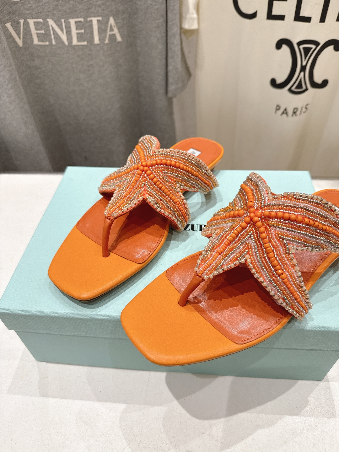 高版本出厂 「ᴀqᴜᴀᴢᴢᴜʀᴀ」AQUAZZURA/菠萝F072 2026ss夏季新款海心串珠水钻夹脚