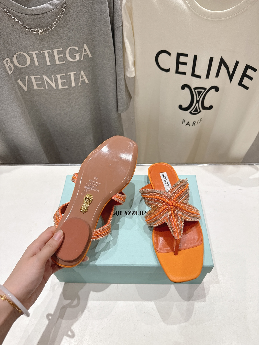 高版本出厂 「ᴀqᴜᴀᴢᴢᴜʀᴀ」AQUAZZURA/菠萝F072 2026ss夏季新款海心串珠水钻夹脚