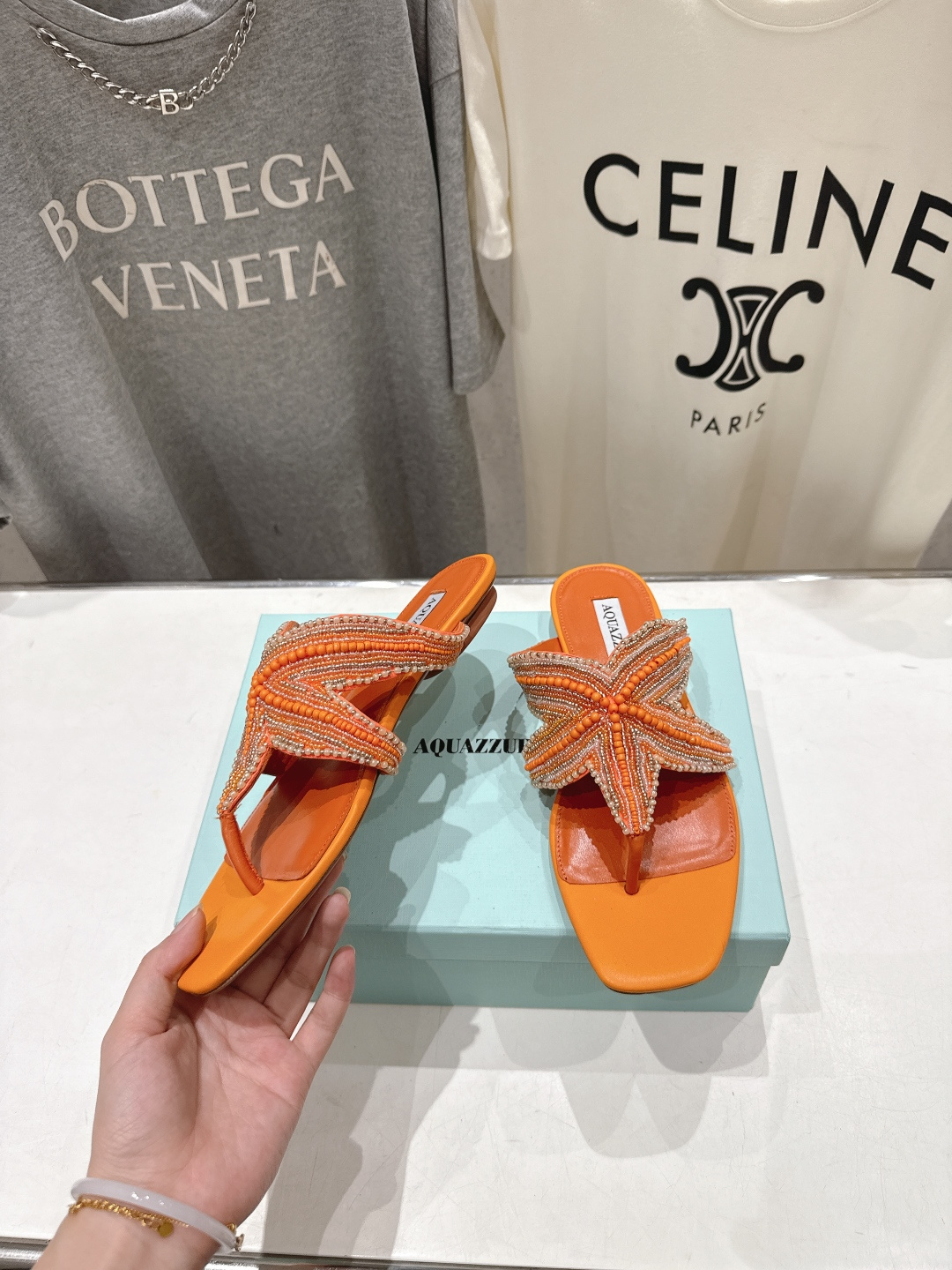 高版本出厂 「ᴀqᴜᴀᴢᴢᴜʀᴀ」AQUAZZURA/菠萝F072 2026ss夏季新款海心串珠水钻夹脚