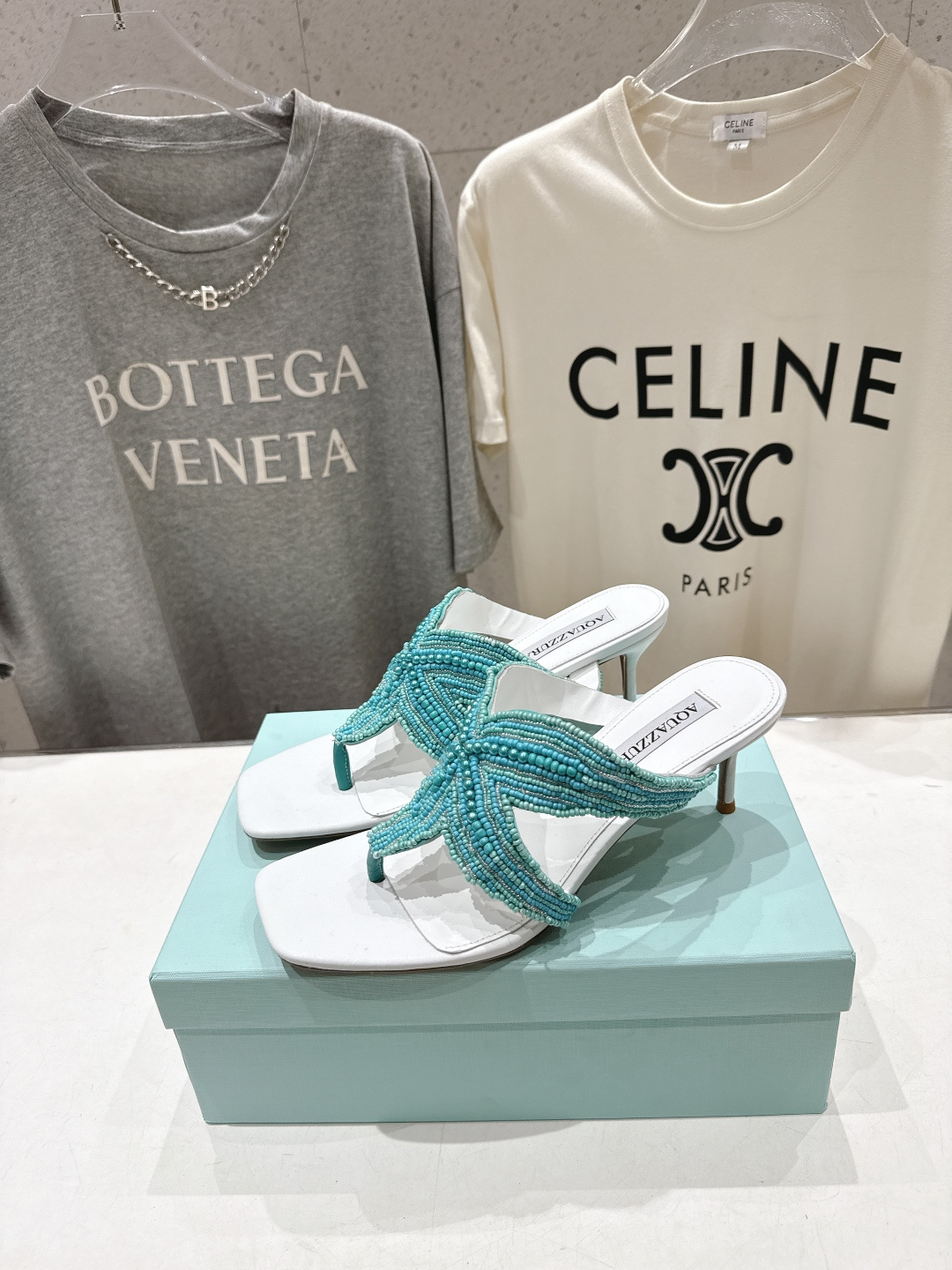 高版本出厂 「ᴀqᴜᴀᴢᴢᴜʀᴀ」AQUAZZURA/菠萝F072 2026ss夏季新款海心串珠水钻夹脚