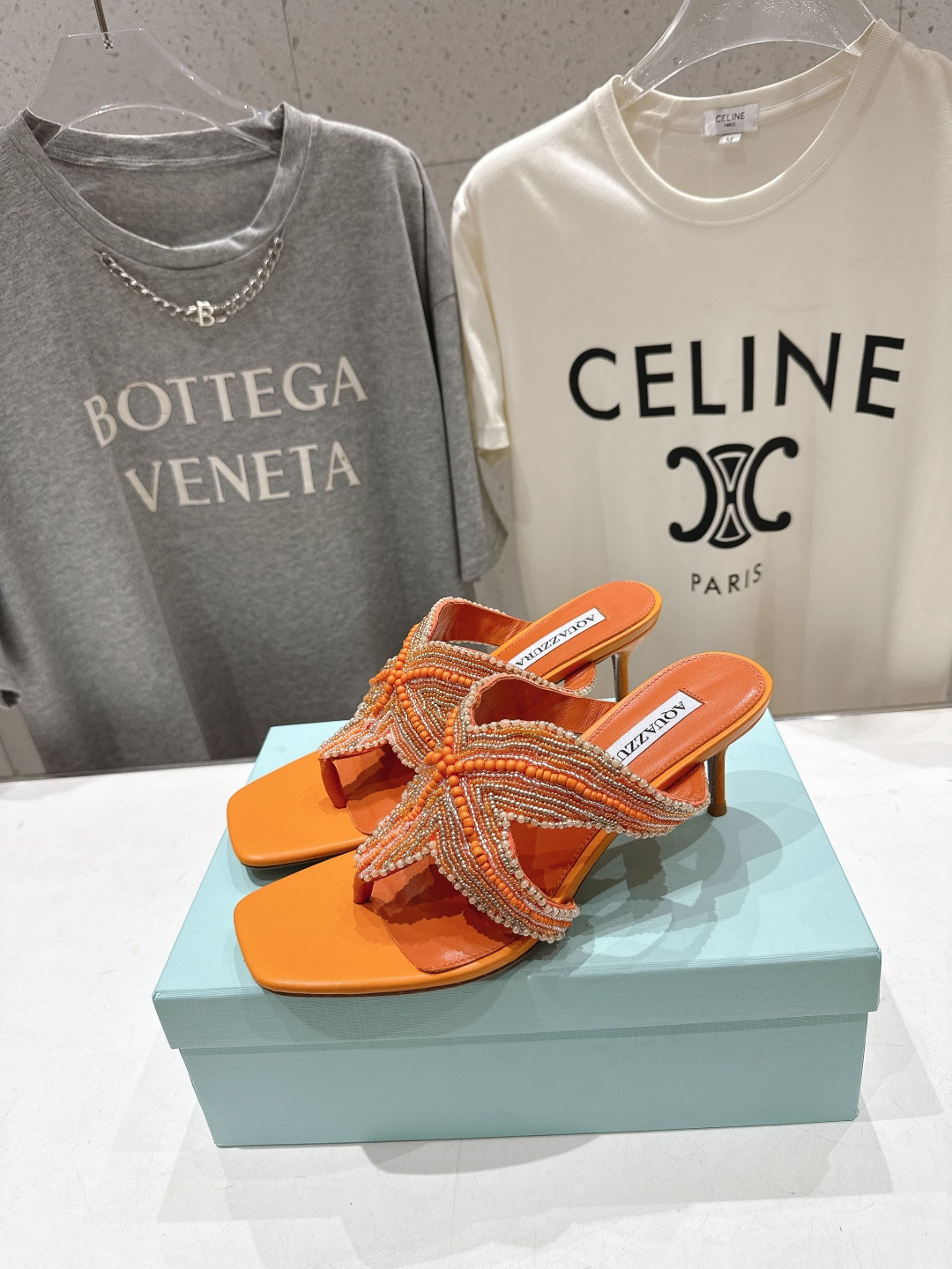高版本出厂 「ᴀqᴜᴀᴢᴢᴜʀᴀ」AQUAZZURA/菠萝F072 2026ss夏季新款海心串珠水钻夹脚