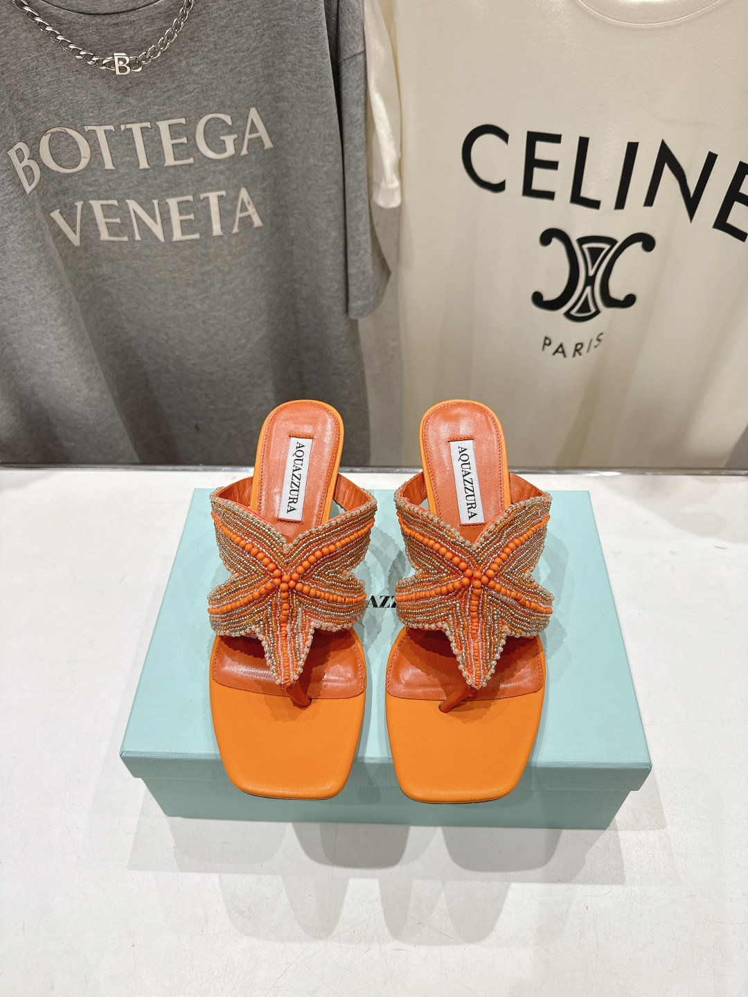 高版本出厂 「ᴀqᴜᴀᴢᴢᴜʀᴀ」AQUAZZURA/菠萝F072 2026ss夏季新款海心串珠水钻夹脚