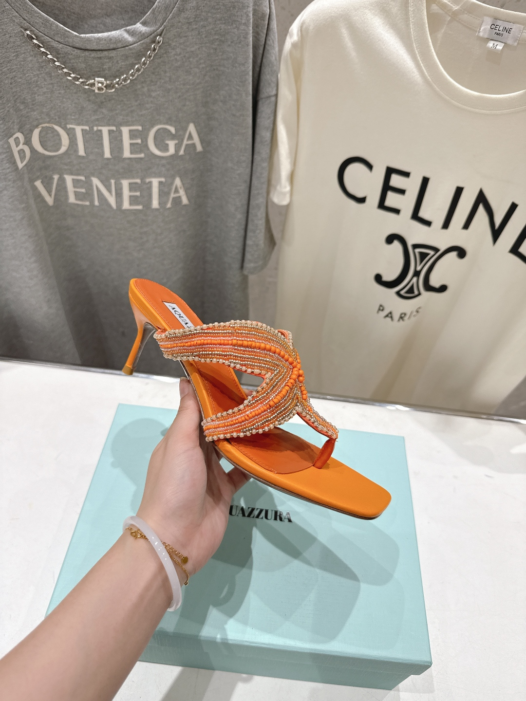 高版本出厂 「ᴀqᴜᴀᴢᴢᴜʀᴀ」AQUAZZURA/菠萝F072 2026ss夏季新款海心串珠水钻夹脚