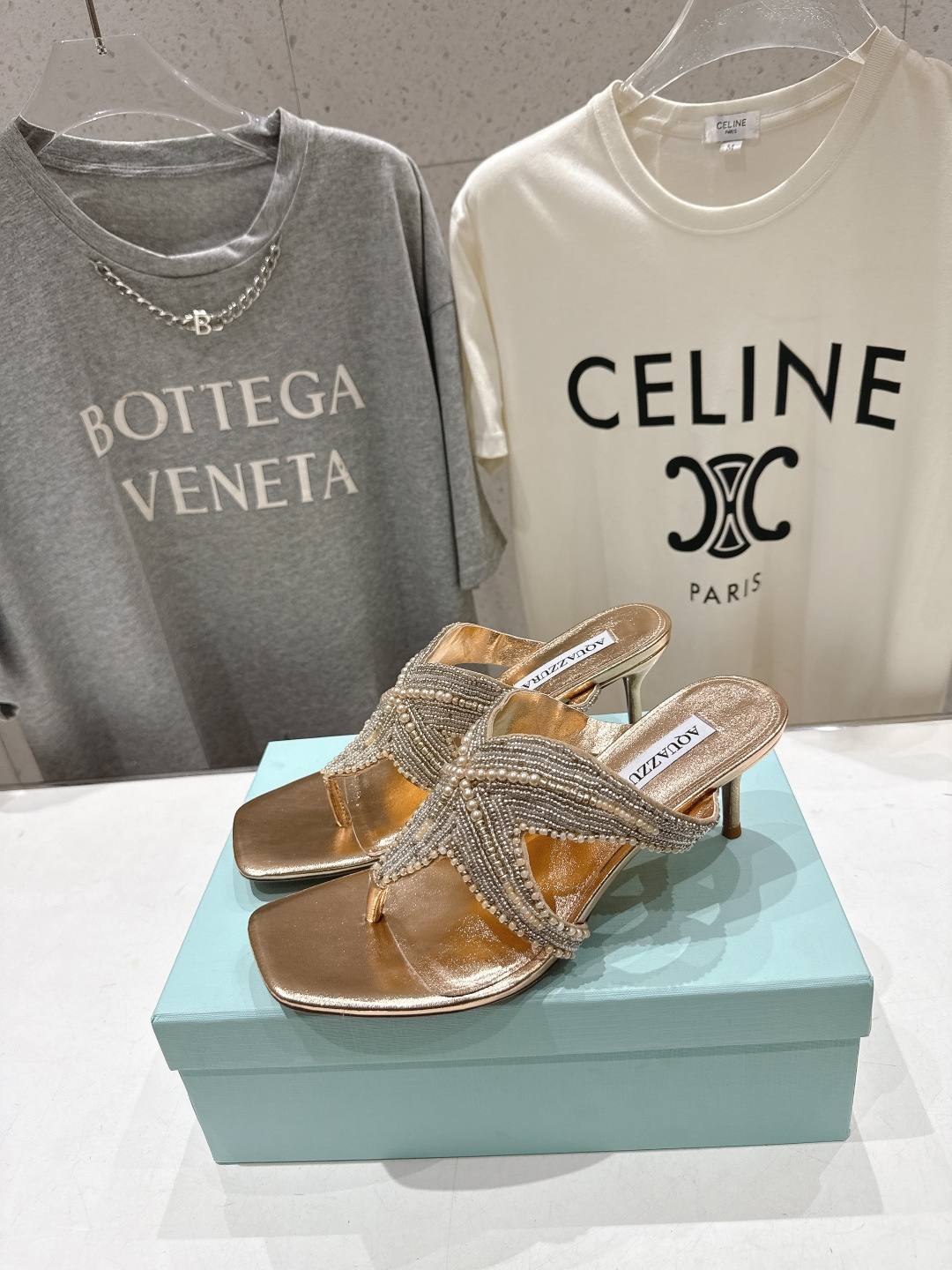 高版本出厂 「ᴀqᴜᴀᴢᴢᴜʀᴀ」AQUAZZURA/菠萝F072 2026ss夏季新款海心串珠水钻夹脚