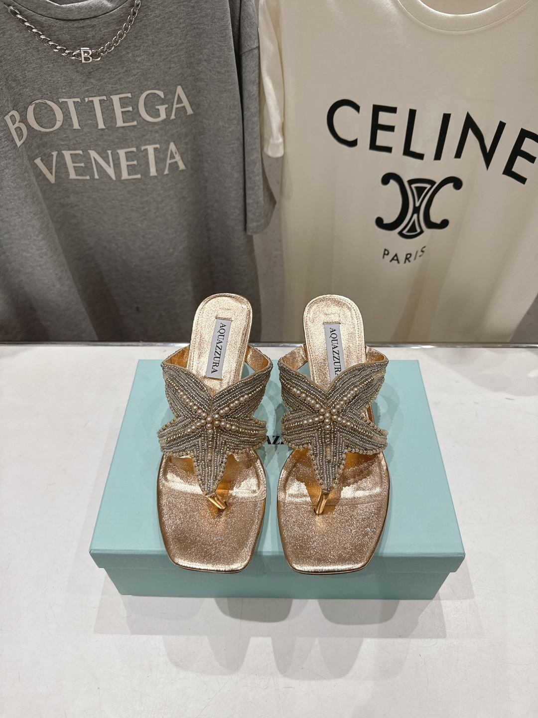 高版本出厂 「ᴀqᴜᴀᴢᴢᴜʀᴀ」AQUAZZURA/菠萝F072 2026ss夏季新款海心串珠水钻夹脚