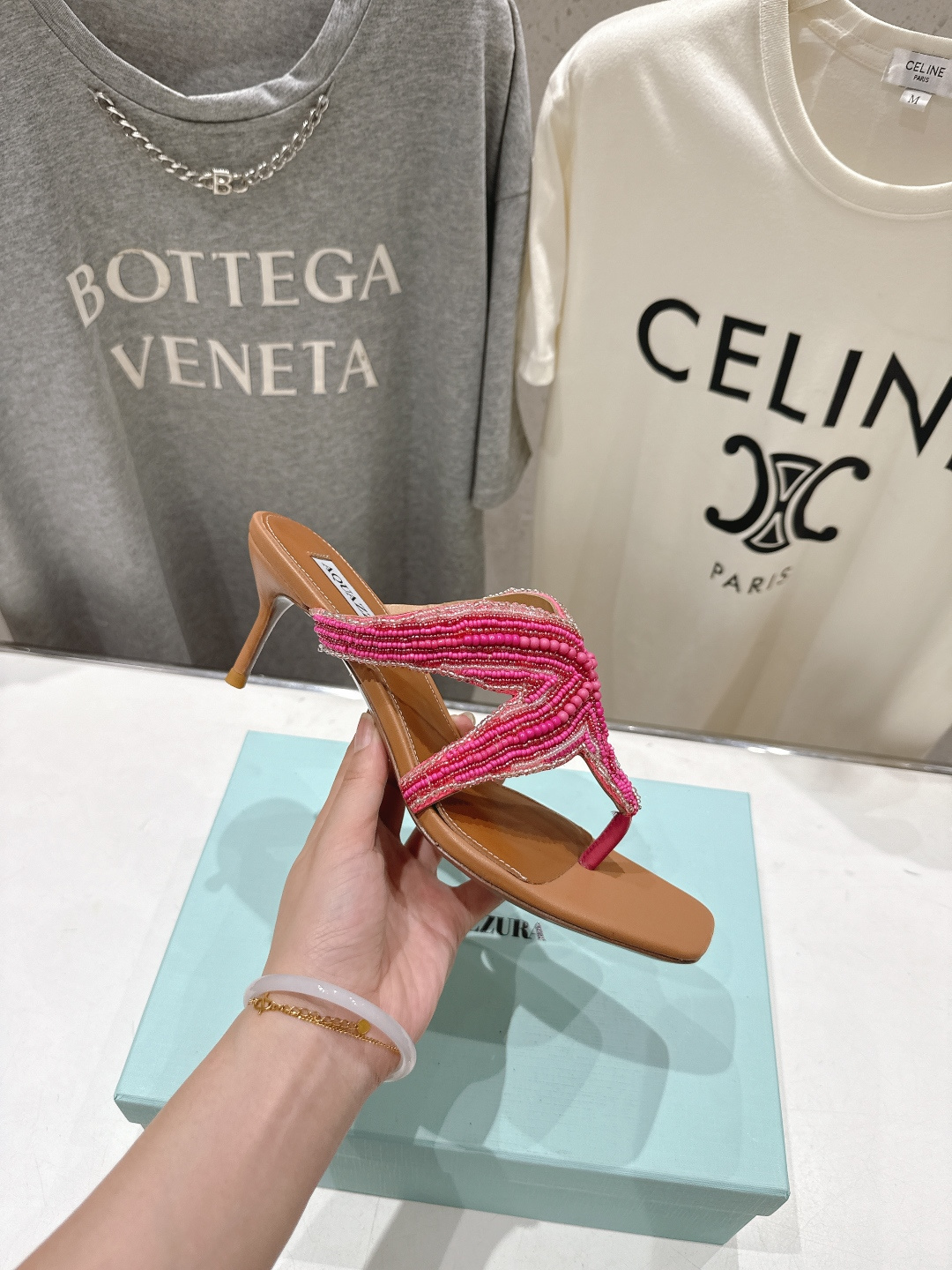 高版本出厂 「ᴀqᴜᴀᴢᴢᴜʀᴀ」AQUAZZURA/菠萝F072 2026ss夏季新款海心串珠水钻夹脚