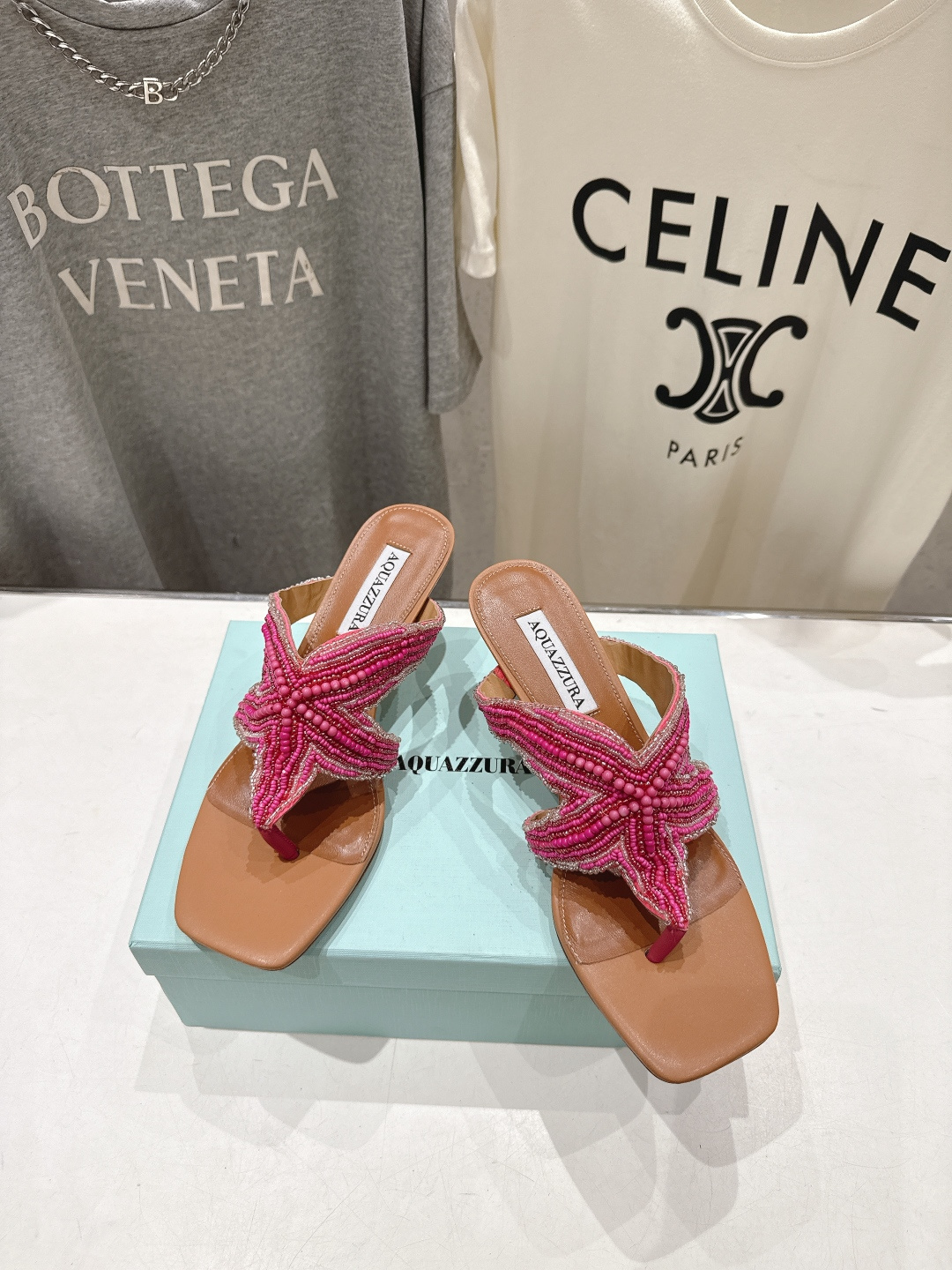 高版本出厂 「ᴀqᴜᴀᴢᴢᴜʀᴀ」AQUAZZURA/菠萝F072 2026ss夏季新款海心串珠水钻夹脚